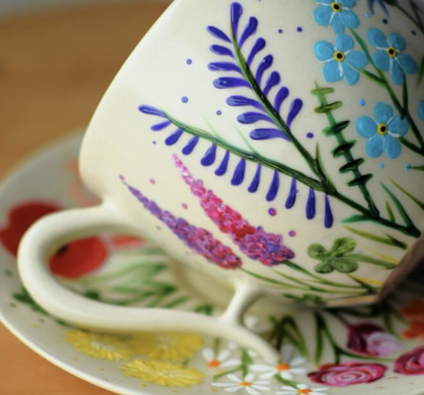 Sztuka użytkowa – ręcznie malowane przedmioty codziennego użytku